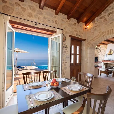 Kamini By Vintage Travel Villa *